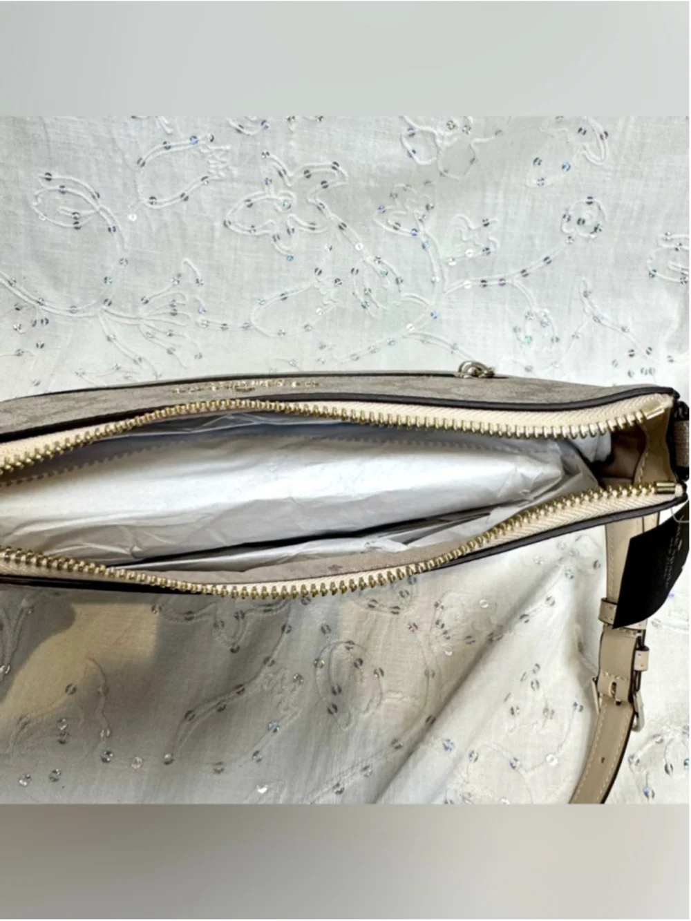 NWT Kate Spade Spade Flower Large Swingpack Crossbody Bag Dark Beige